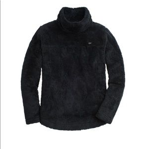 Vineyard Vines Women’s Teddy Fleece Funnel-Neck Relaxed Pullover